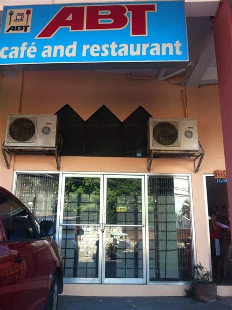 restaurants near abt electronics